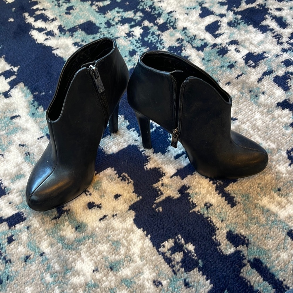 Jessica Simpson boots